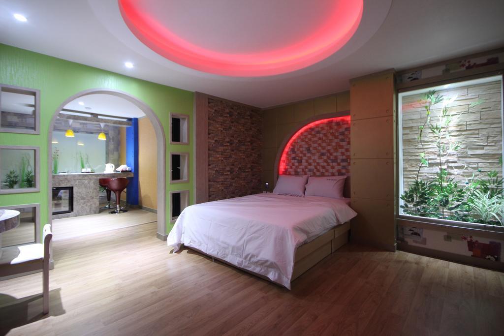 Pohang Wow Motel Pokoj fotografie